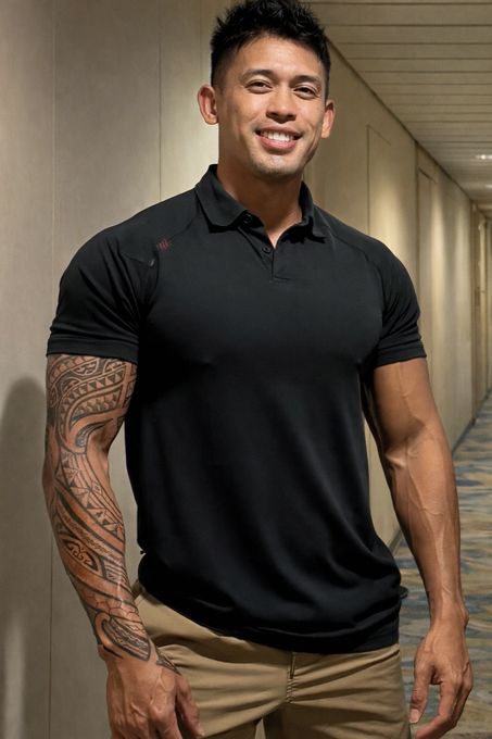 Chris — massage therapist in Honolulu, HI