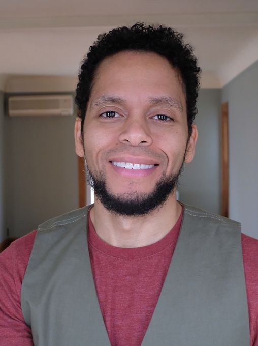 Michael — massage therapist in Chicago, IL