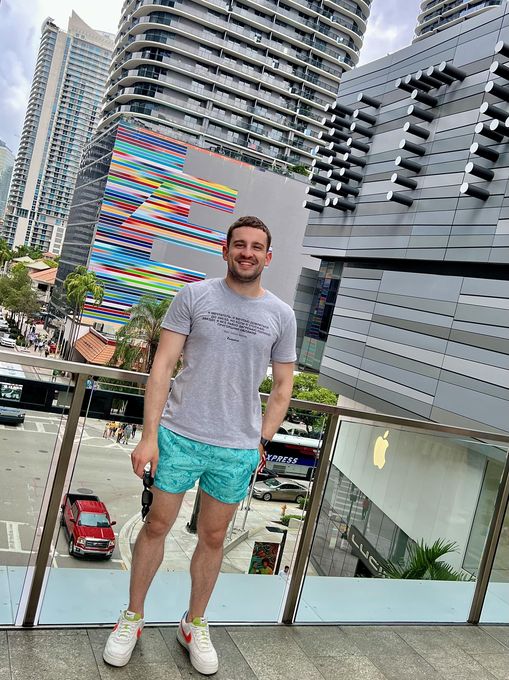 Daniel — massage therapist in Los Angeles, CA