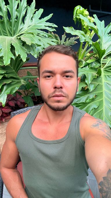 Santos — massage therapist in Los Angeles, CA