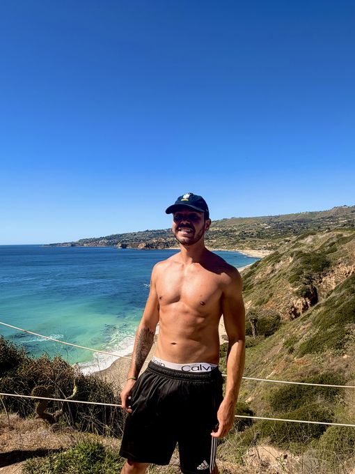 Santos — massage therapist in Los Angeles, CA