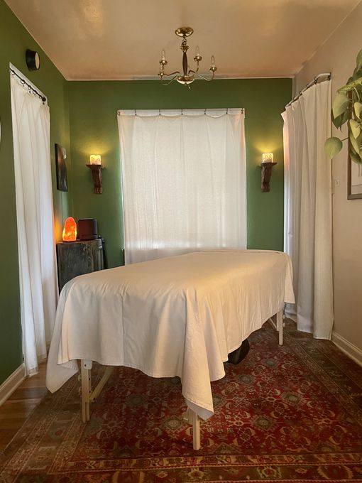 Mo — massage therapist in Portland, OR