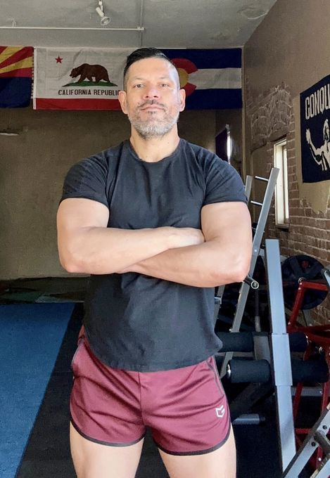 Agustin — massage therapist in Phoenix, AZ