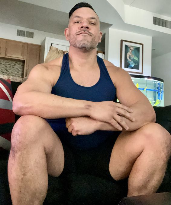 Agustin — massage therapist in Phoenix, AZ