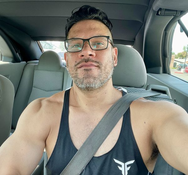 Agustin — massage therapist in Phoenix, AZ