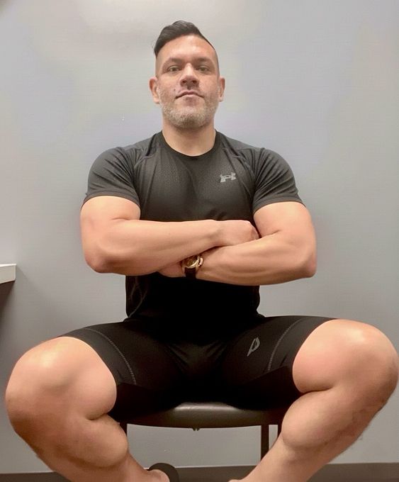 Agustin — massage therapist in Phoenix, AZ