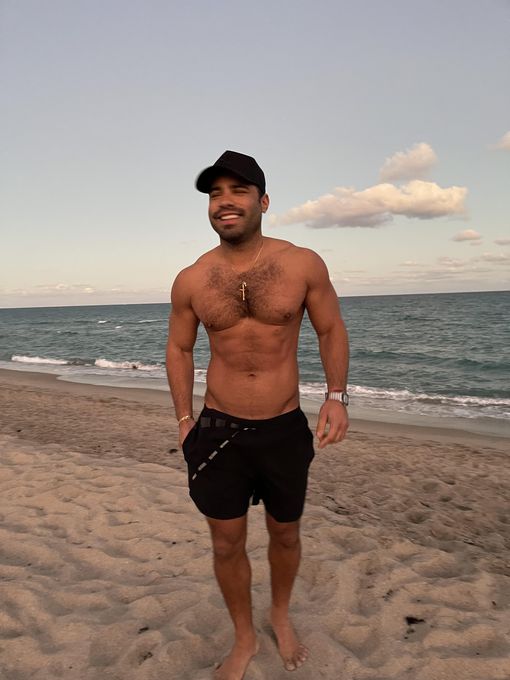 Gabriel — massage therapist in West Hollywood, CA