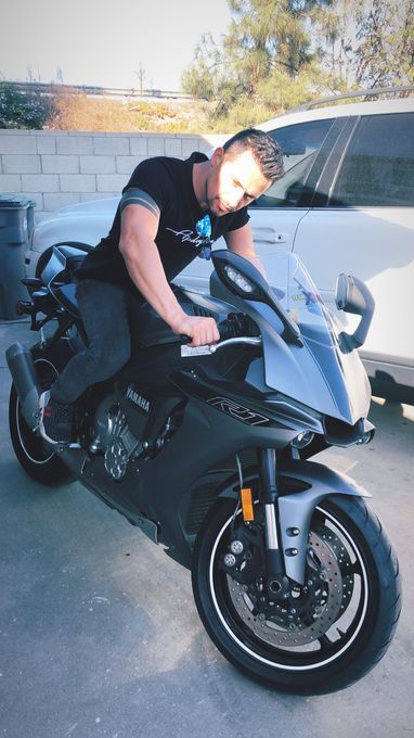 Alex — massage therapist in Los Angeles, CA