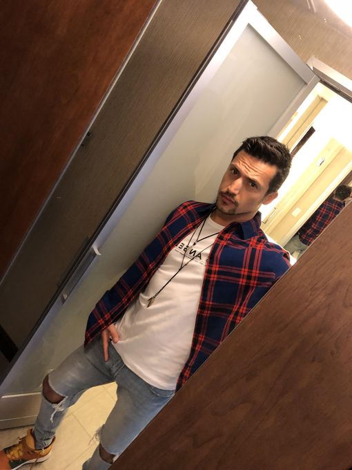 Alex — massage therapist in Los Angeles, CA