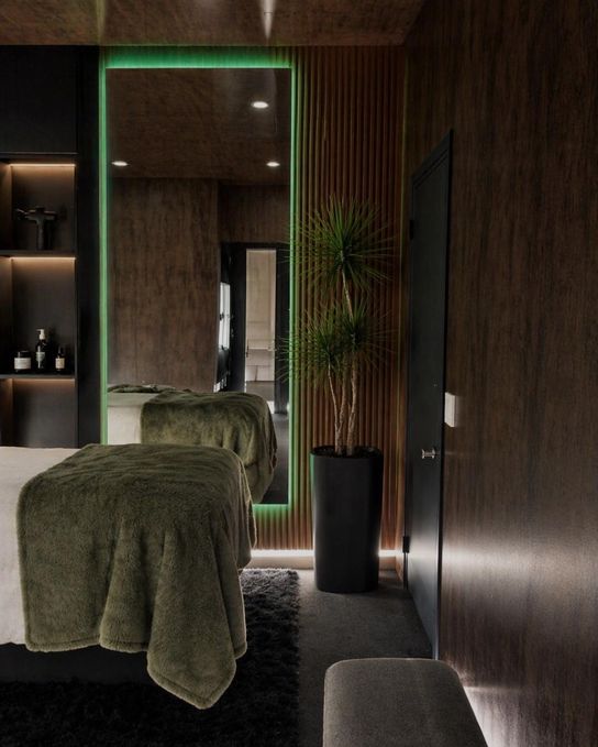 Oscar — massage therapist in Fort Lauderdale, FL