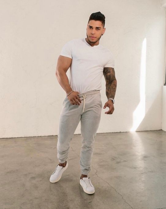 Oscar — massage therapist in Fort Lauderdale, FL