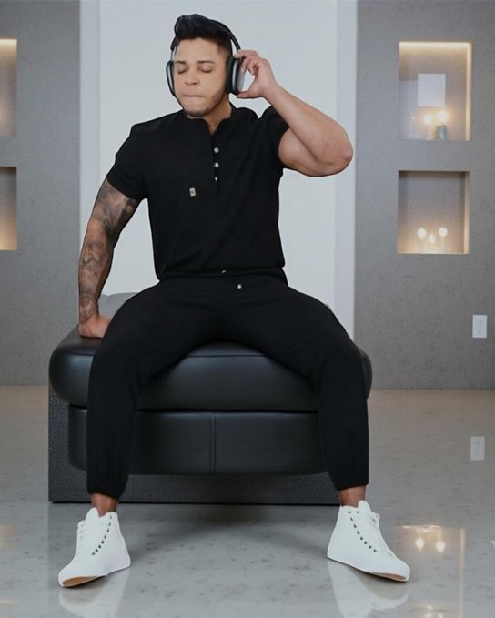 Oscar — massage therapist in Fort Lauderdale, FL