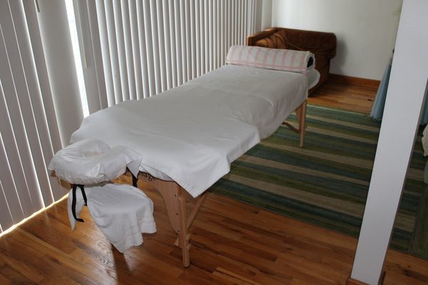 Chris — massage therapist in Chicago, IL
