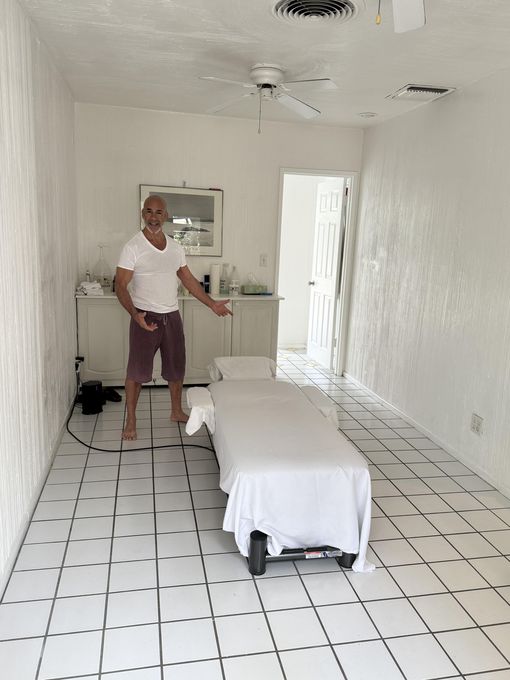 Chris — massage therapist in Palm Springs, CA