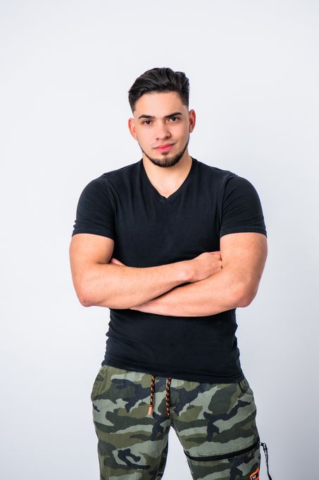 King — massage therapist in Miami, FL