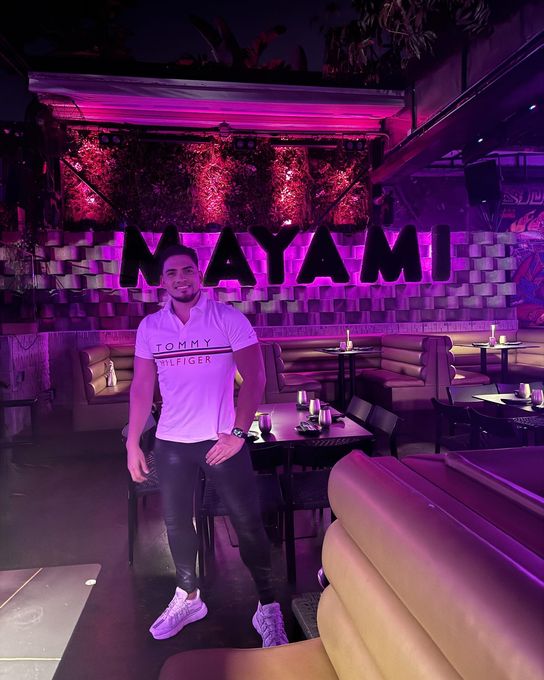 King — massage therapist in Miami, FL