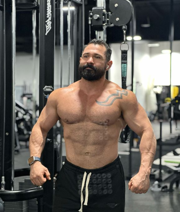Teddy — massage therapist in San Diego, CA
