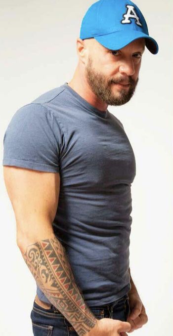 Pablo — massage therapist in Fort Lauderdale, FL