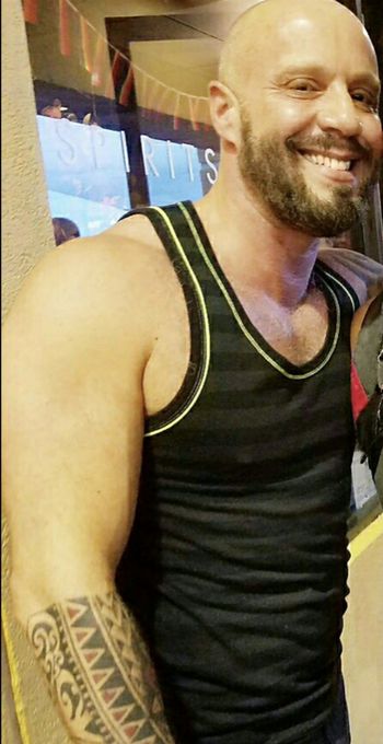 Pablo — massage therapist in Fort Lauderdale, FL