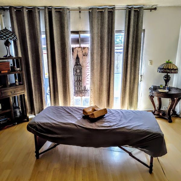 David — massage therapist in Los Angeles, CA
